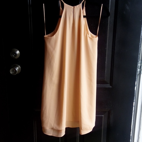 Pink Rose Open shoulder dress - Picture 2 of 6